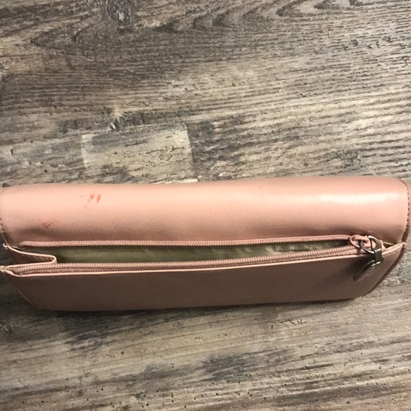 Nine West wallet - Picture 4 of 4